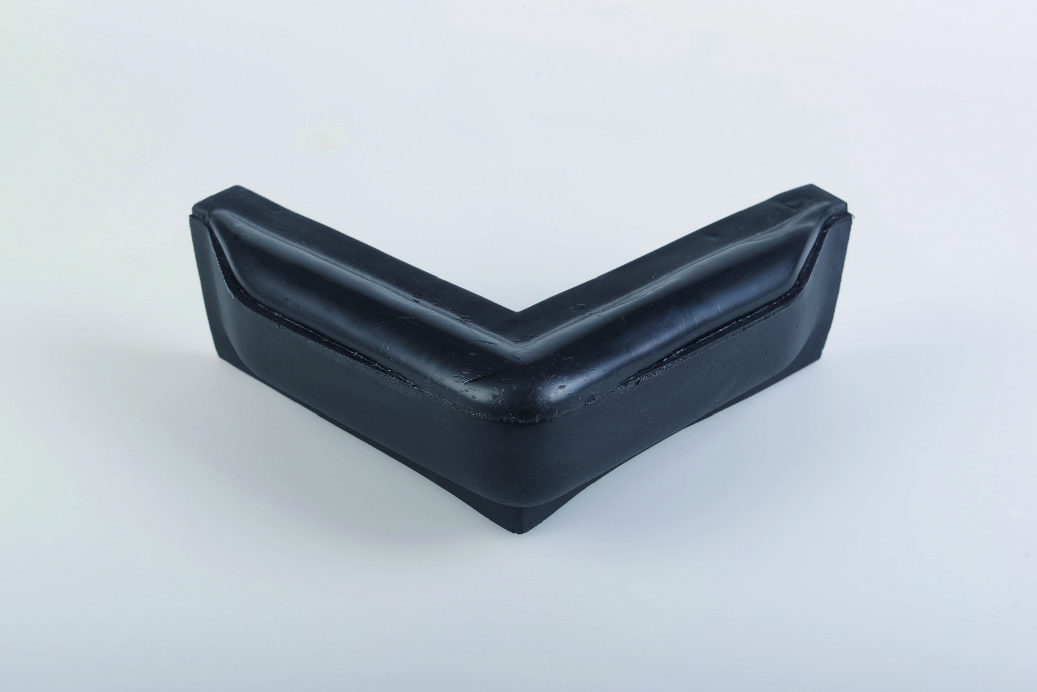 Talamex Jetty Fender Angle Black