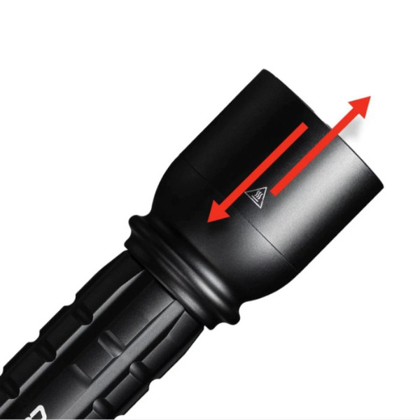 Coast XP14R Rechargeable Dual Power Torch - Image 4 Coast XP14R Rechargeable Dual Power Torch - Image 4
