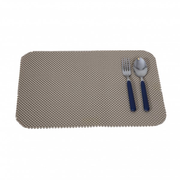 Nauticalia Stay Put Placemat (1)- taupe